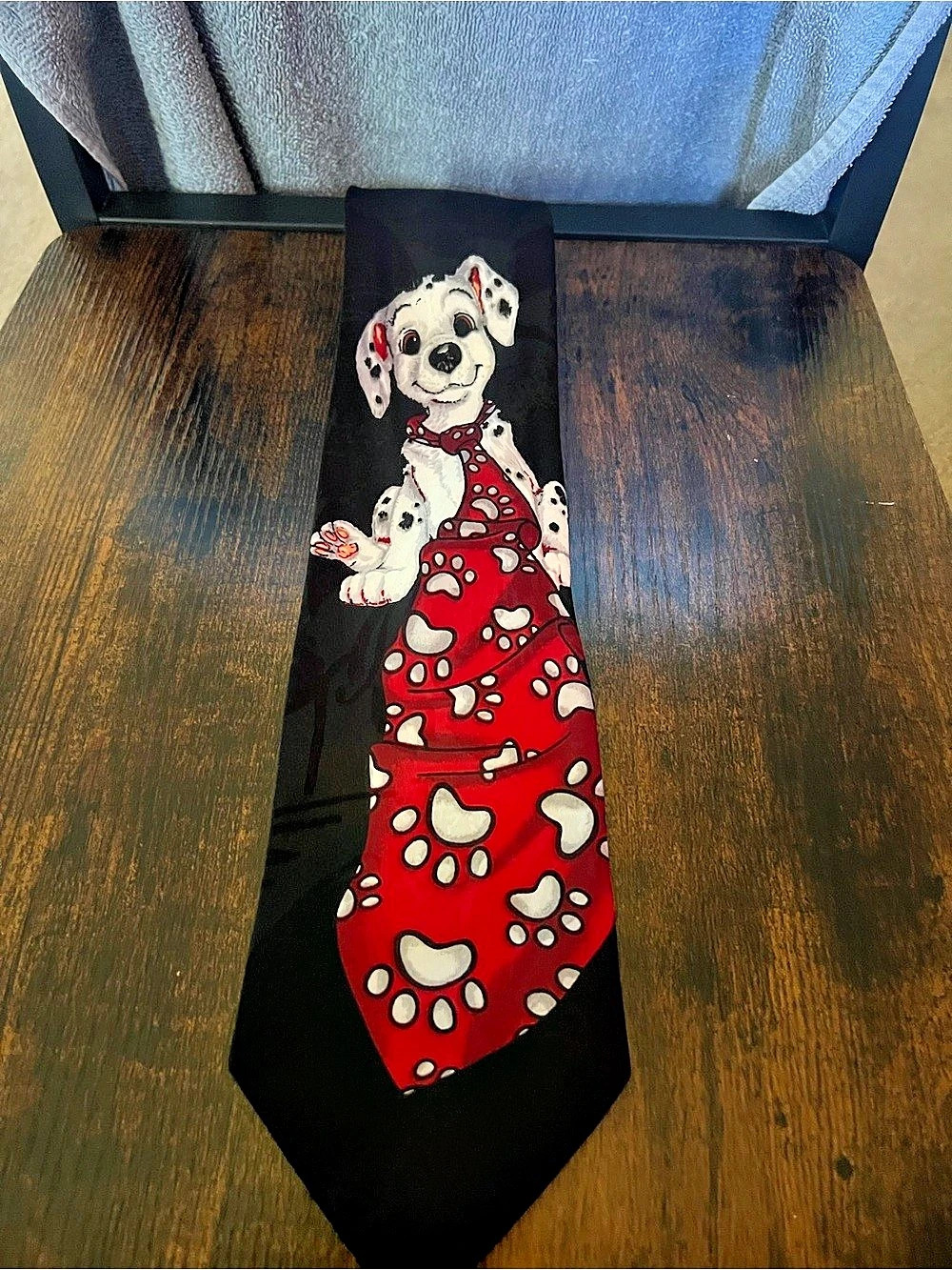 Disney 101 Dalmatian Dog Paw Print Tie in Black & Red